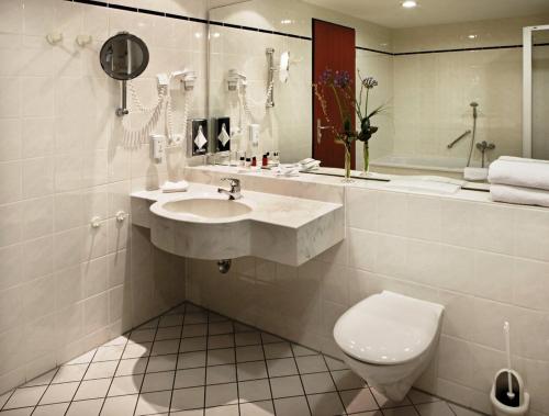 This photo about H4 Hotel Kassel shared on HyHotel.com