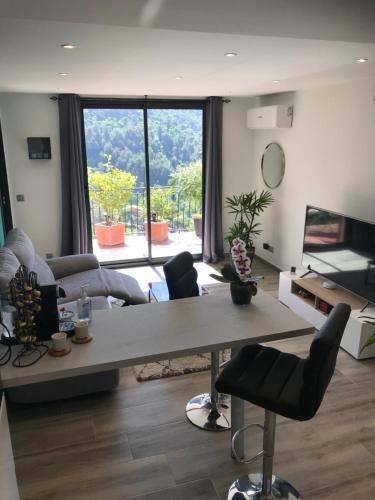 Guestroom, Appartement 2 pieces - Le Berceau in Menton Guestroom, Appartement 2 pieces - Le Berceau in Menton