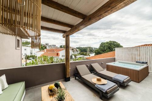 شرفة/ تراس, Skiathos Thalassa, Philian Hotels and Resorts in سكيازوس شرفة/ تراس, Skiathos Thalassa, Philian Hotels and Resorts in سكيازوس