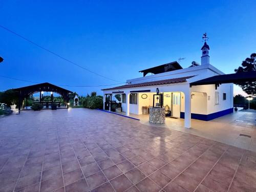 TAVIRA VILA FORMOSA 4 WITH POOL by HOMING in ลูซ เด ตาวีรา TAVIRA VILA FORMOSA 4 WITH POOL by HOMING in ลูซ เด ตาวีรา