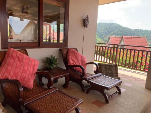 Baan Kan Tiang See Villas - 2 Bedroom Villas in Koh Lanta Baan Kan Tiang See Villas - 2 Bedroom Villas in Koh Lanta