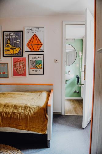 sleepArt room for 1 in Celle City Center sleepArt room for 1 in Celle City Center