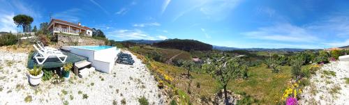 CERDEIRINHAS DE BASTO "Piso Q 4" in กาเนโด เด บาสโต CERDEIRINHAS DE BASTO "Piso Q 4" in กาเนโด เด บาสโต