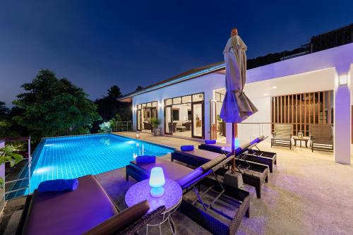 Swimming pool, Villa Wassana - Sunset View 5Bed near Big Buddha Swimming pool, Villa Wassana - Sunset View 5Bed near Big Buddha