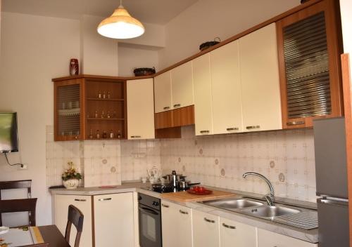 Kitchen, Il Giardino di Vincenzina B&B in Lauria Kitchen, Il Giardino di Vincenzina B&B in Lauria