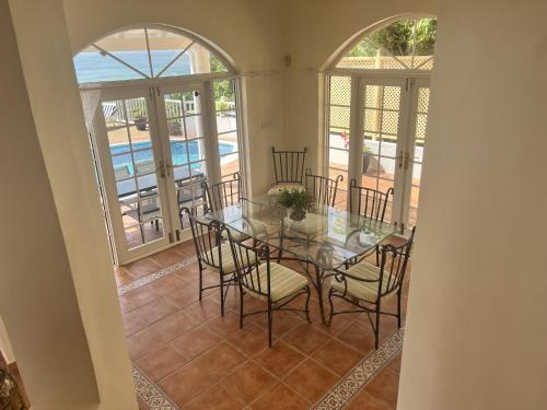 Stunning 4-Bed Villa in Gros Islet St Lucia in Corinth Stunning 4-Bed Villa in Gros Islet St Lucia in Corinth