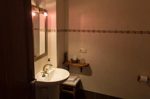 This photo about Las Cuatro Estaciones shared on HyHotel.com