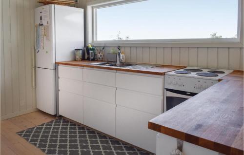 kuhinja, Beautiful home in Sandefjord with 3 Bedrooms and WiFi in Sandefjord kuhinja, Beautiful home in Sandefjord with 3 Bedrooms and WiFi in Sandefjord