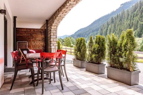 Balcony/terrace, Avenida Mountain Lodges Saalbach by Alpin Rentals in Saalbach Balcony/terrace, Avenida Mountain Lodges Saalbach by Alpin Rentals in Saalbach