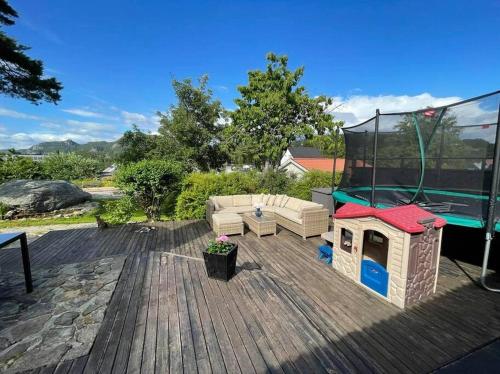 Holiday home with seaview in Flekkefjord in פלקפיורד Holiday home with seaview in Flekkefjord in פלקפיורד