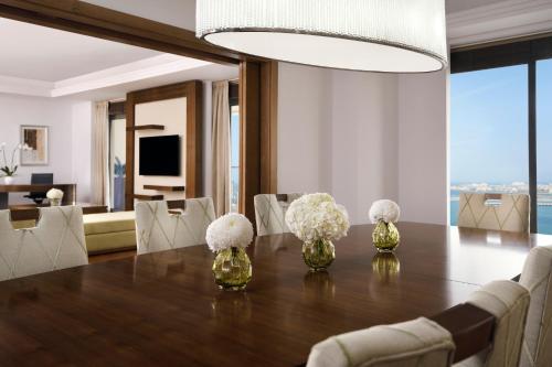 Facilities, Movenpick Hotel Jumeirah Beach near JBR Beach Facilities, Movenpick Hotel Jumeirah Beach near JBR Beach