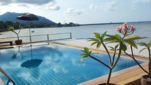 View, Ko Phangan Beach Cottages in Ko Pha-ngan View, Ko Phangan Beach Cottages in Ko Pha-ngan