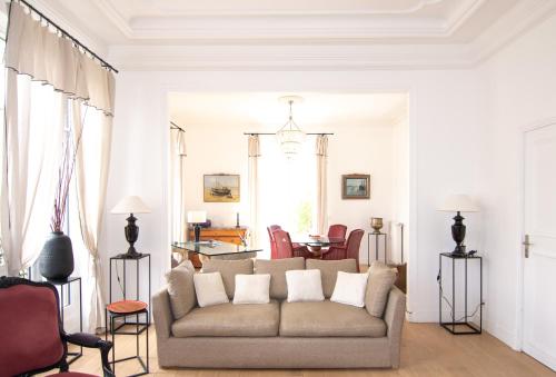 Manoir 19 eme in Chatou Manoir 19 eme in Chatou