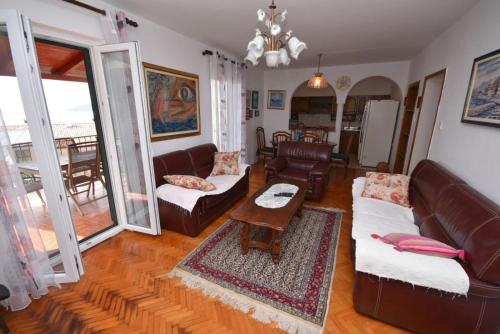 Casa Julia in Topla Casa Julia in Topla