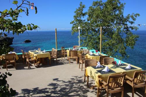 Restaurant, Xtabi Resort in Negril Restaurant, Xtabi Resort in Negril