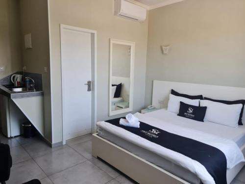 אשדוד מול הים in Ashdod אשדוד מול הים in Ashdod