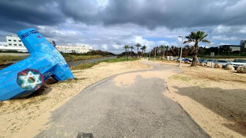 Surrounding environment, אשדוד מול הים in Ashdod Surrounding environment, אשדוד מול הים in Ashdod