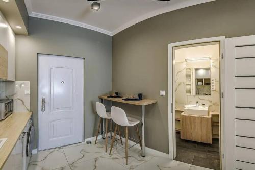 Luxury STUDIO for Treasure Seekers - image 10