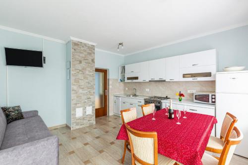 مطبخ, Apartment Brsec 7796b in Martina مطبخ, Apartment Brsec 7796b in Martina