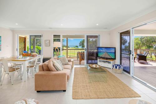 Allure By The Sea in Bonny Hills Allure By The Sea in Bonny Hills