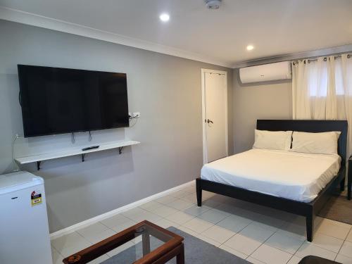 T&V Suites in Windsor T&V Suites in Windsor