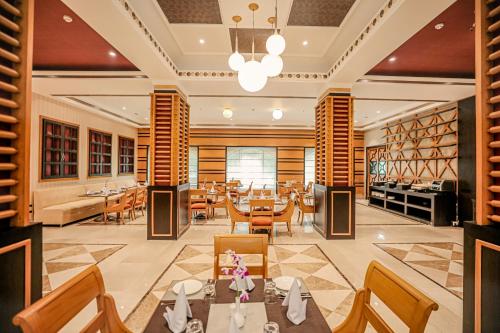 餐廳, Regenta Central Lucknow in 勒克瑙 餐廳, Regenta Central Lucknow in 勒克瑙