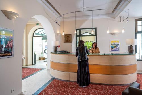 Lobby, Hotel Excelsior in St Raphaël Lobby, Hotel Excelsior in St Raphaël