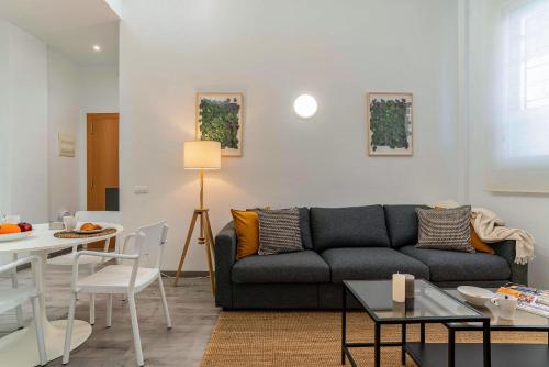 AB North Barcelona Apartments in Santa Coloma de Gramenet AB North Barcelona Apartments in Santa Coloma de Gramenet