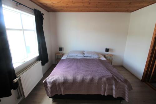 Guestroom, Husavik Apartments in Husavik Guestroom, Husavik Apartments in Husavik