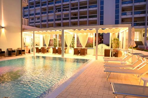 Swimming pool, Hotel Ca' D'Oro Tre Stelle Superior Adults only in Bibione Swimming pool, Hotel Ca' D'Oro Tre Stelle Superior Adults only in Bibione