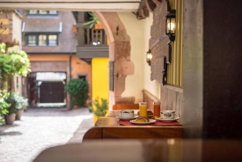طعام و مشروبات, Hotel De La Couronne in Riquewihr طعام و مشروبات, Hotel De La Couronne in Riquewihr