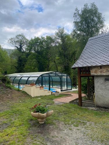 Maison avec piscine au milieu des bois in Aucazein Maison avec piscine au milieu des bois in Aucazein