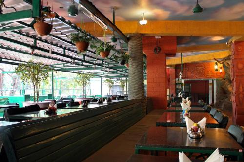 Restaurant, Parklane Hotel in Mysore Restaurant, Parklane Hotel in Mysore
