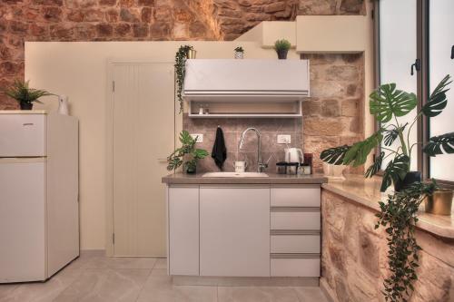 Instalações, בראשית - סוויטות בוטיק בצפת העתיקה - Beresheet - Boutique Suites in the Old City in Safed Instalações, בראשית - סוויטות בוטיק בצפת העתיקה - Beresheet - Boutique Suites in the Old City in Safed
