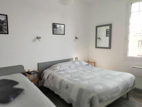 Hotel Araur in Agde City Center Hotel Araur in Agde City Center