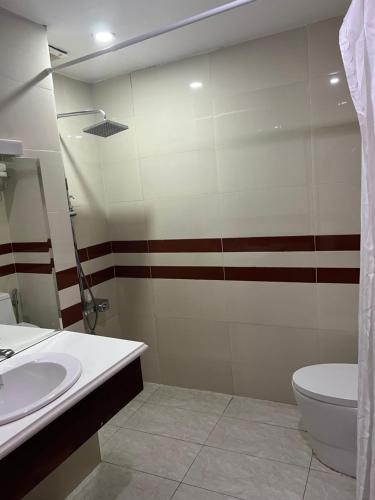 Μπάνιο, Thành Vinh Hotel & Apartment in Ντίστρικτ 9 Μπάνιο, Thành Vinh Hotel & Apartment in Ντίστρικτ 9