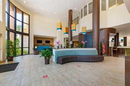 Lobby, Best Western Plus Miami Executive Airport in Country Walk Lobby, Best Western Plus Miami Executive Airport in Country Walk