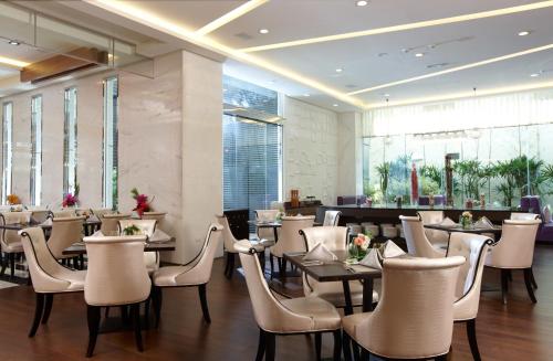 Restaurant, Yuh Tong Hotel in East District Restaurant, Yuh Tong Hotel in East District