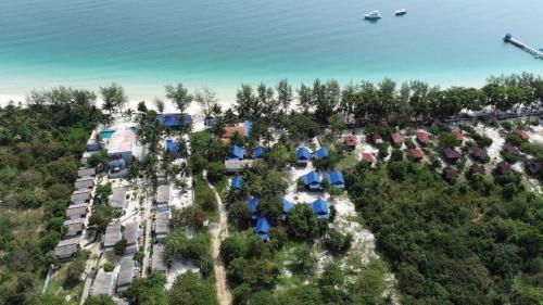 Beach, Mad Monkey Koh Rong in Koh Rong Beach, Mad Monkey Koh Rong in Koh Rong