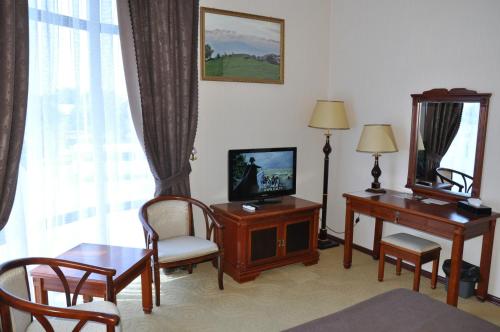 This photo about Firuz Hotel shared on HyHotel.com