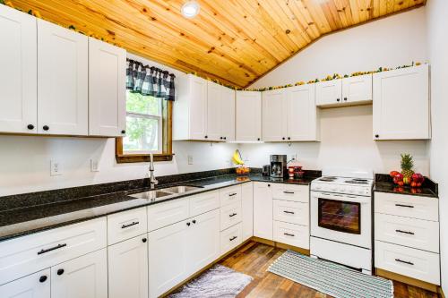 Northeast Texas Vacation Rental about 6 Mi to Commerce in 科默斯 Northeast Texas Vacation Rental about 6 Mi to Commerce in 科默斯