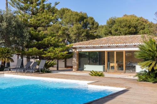 Villa Huerta 2, Paterna, jacuzzi, sauna in València Villa Huerta 2, Paterna, jacuzzi, sauna in València
