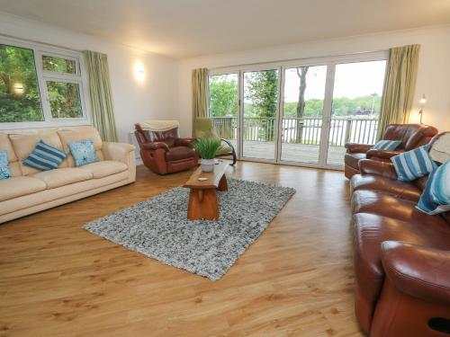 Hotellet från utsidan, Byewater in Binstead and Fishbourne Hotellet från utsidan, Byewater in Binstead and Fishbourne