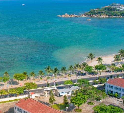 Beach, Arise Seaside Hotel in Vinh Hai Beach, Arise Seaside Hotel in Vinh Hai