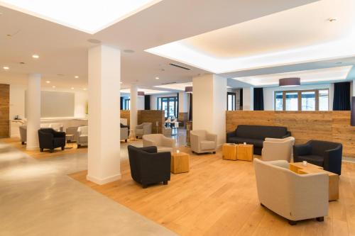 Lobby, Bayer 89 Vi Vadi Hotel in Munich Lobby, Bayer 89 Vi Vadi Hotel in Munich