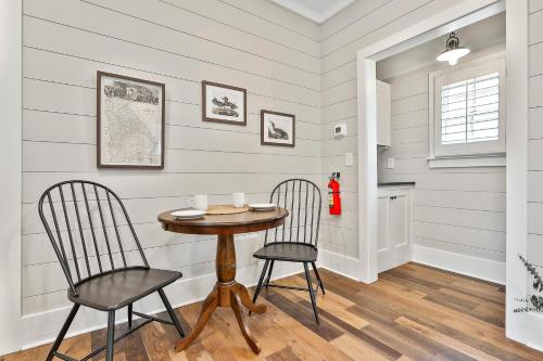 Dotări, The Cottages at Laurel Brooke in Peachtree City (GA) Dotări, The Cottages at Laurel Brooke in Peachtree City (GA)