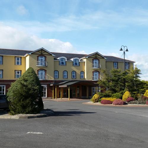 Exterior view, Woodlands Hotel & Leisure Centre in Ballinakill Exterior view, Woodlands Hotel & Leisure Centre in Ballinakill