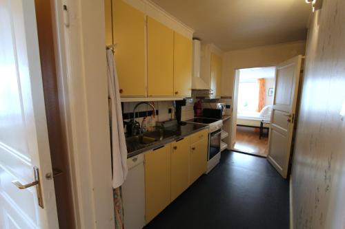 Cocina, Bed & Breakfast Villa Sedin in Harnosand Cocina, Bed & Breakfast Villa Sedin in Harnosand