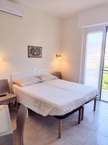 ANDORAMARE Via Colombo 32