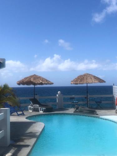 Charming 1-Bed Apartment in Sint Maarten in Point Blanche Charming 1-Bed Apartment in Sint Maarten in Point Blanche